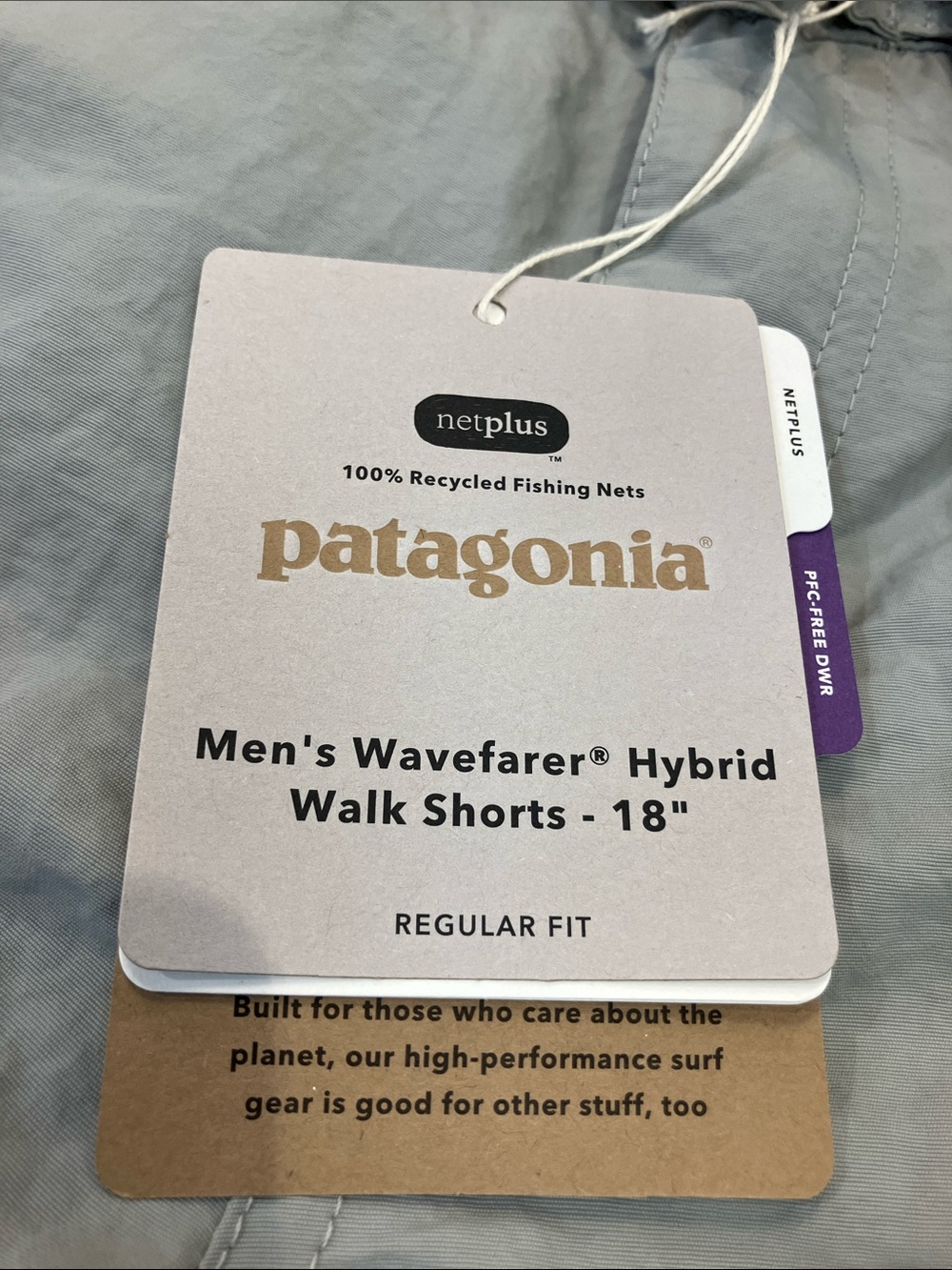 Patagonia Men’s Wavefarer Hybrid Walk Shorts -18” salt Gray Men’s Swim Hybrids - Picture 2 of 3